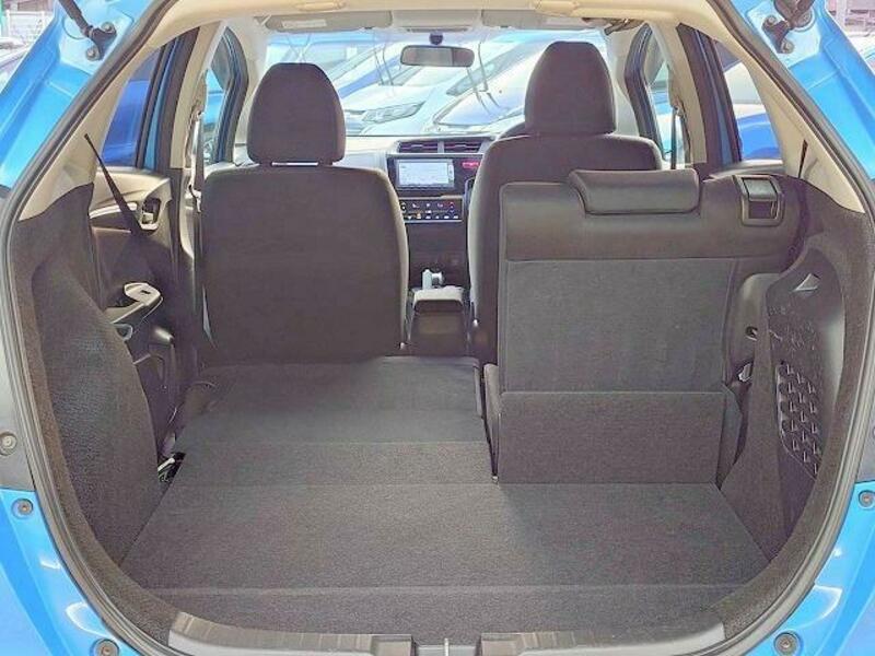 FIT HYBRID