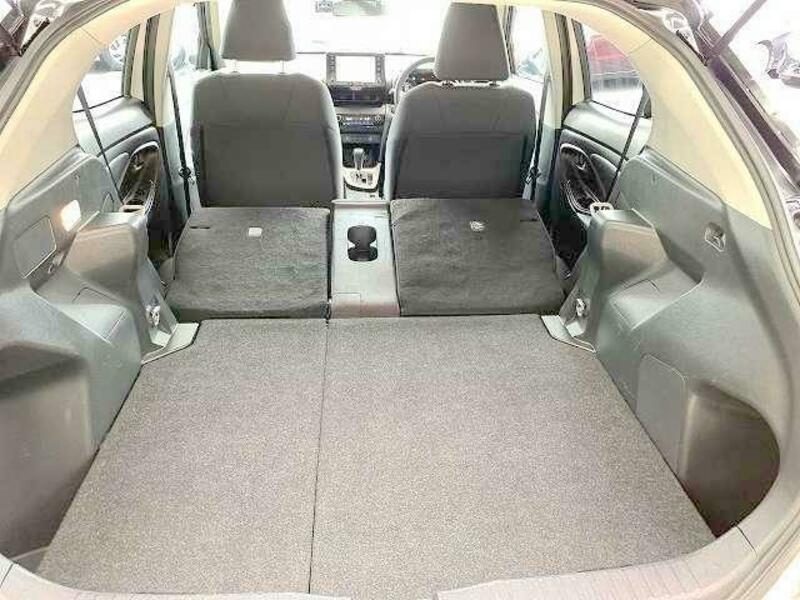 YARIS CROSS