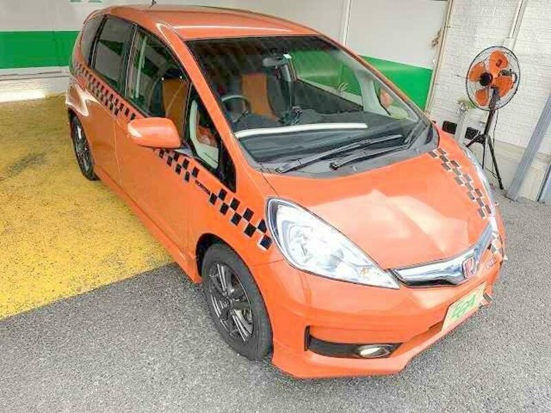 FIT HYBRID