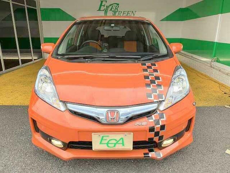 FIT HYBRID
