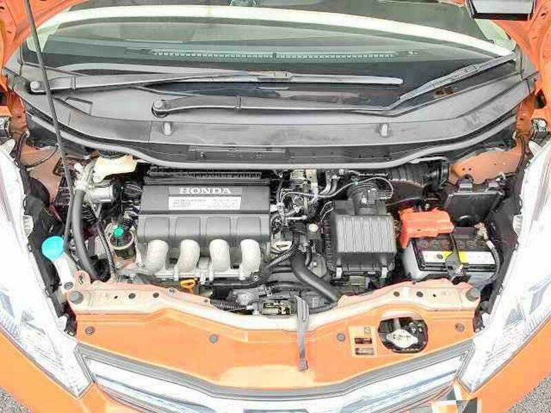 FIT HYBRID