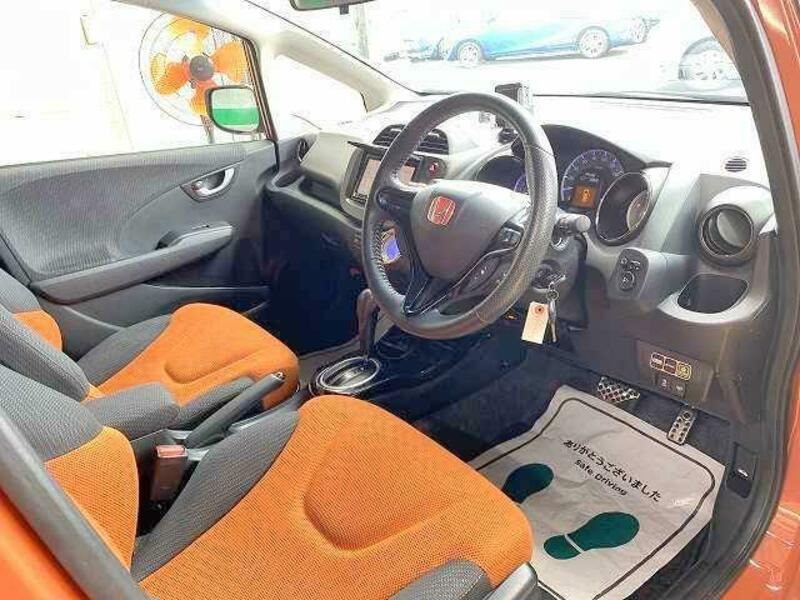 FIT HYBRID