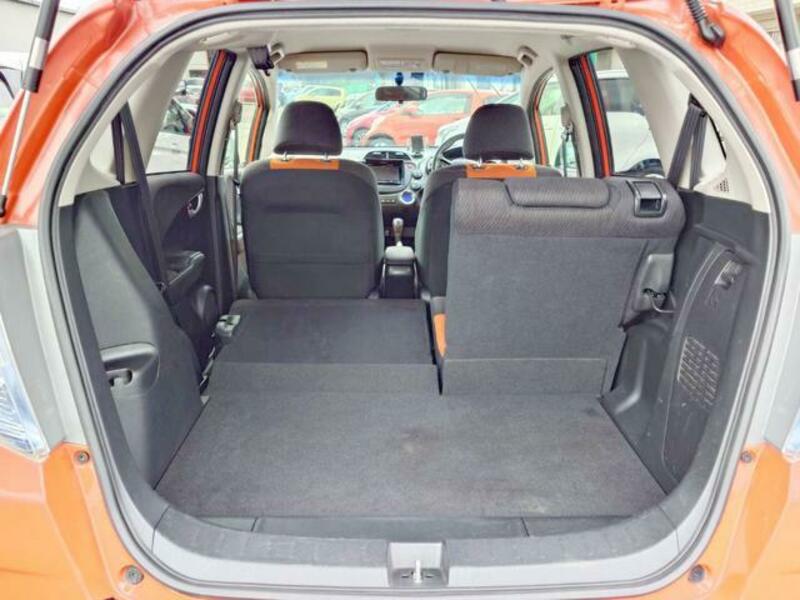 FIT HYBRID