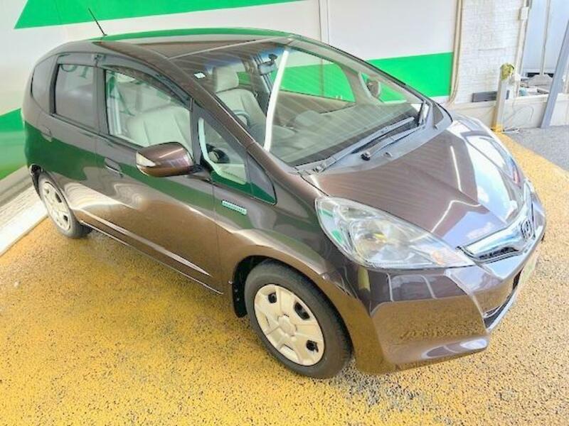 FIT HYBRID