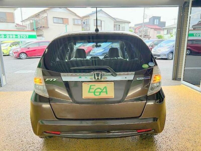 FIT HYBRID