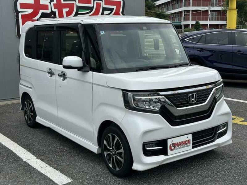 N BOX CUSTOM