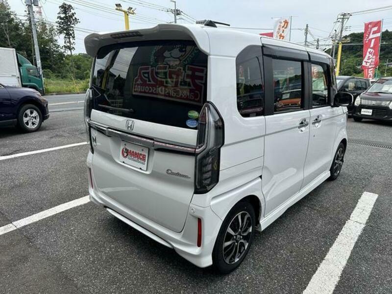 N BOX CUSTOM