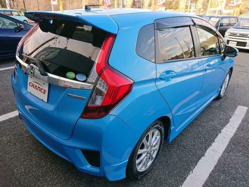 FIT HYBRID