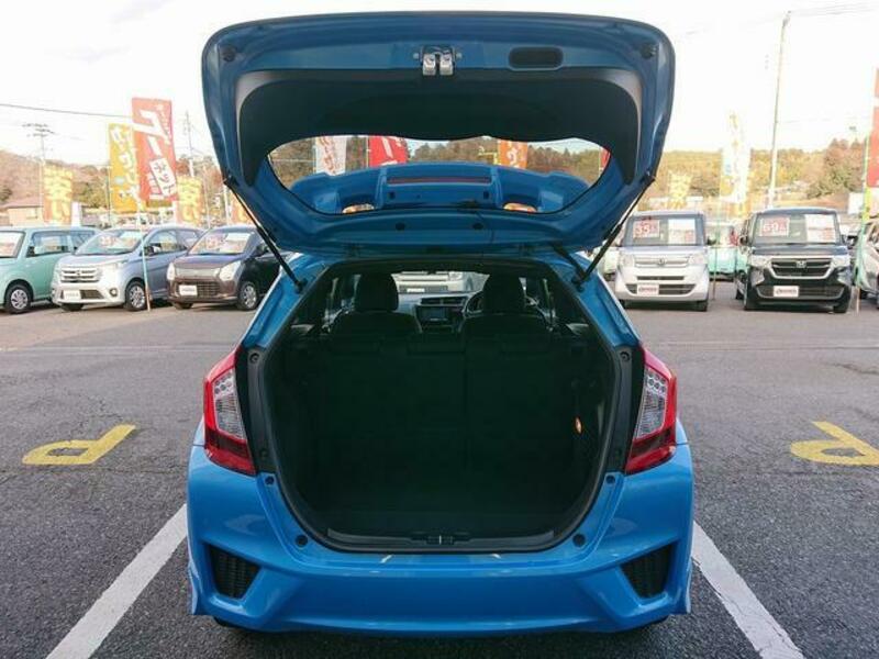 FIT HYBRID