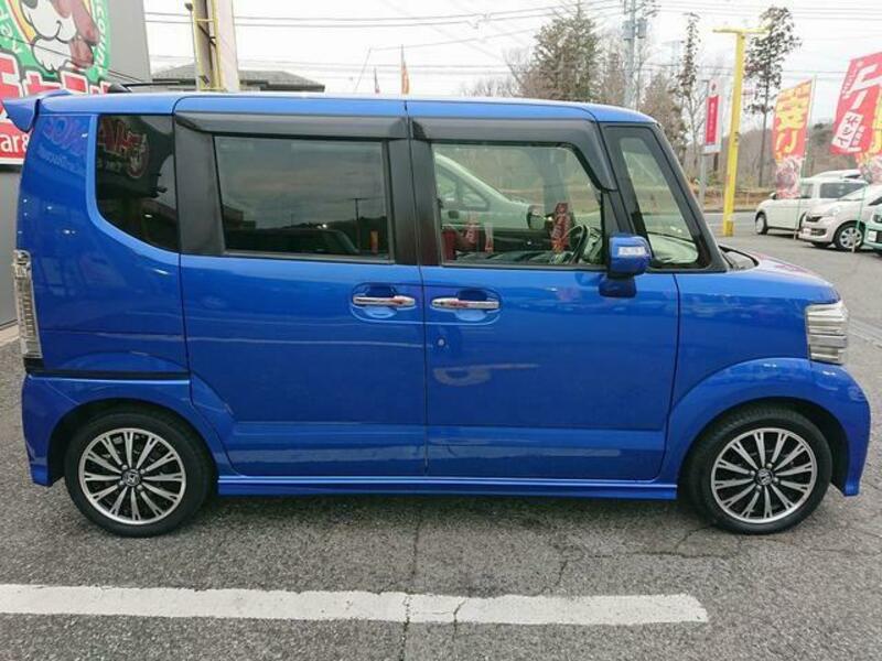 N BOX CUSTOM