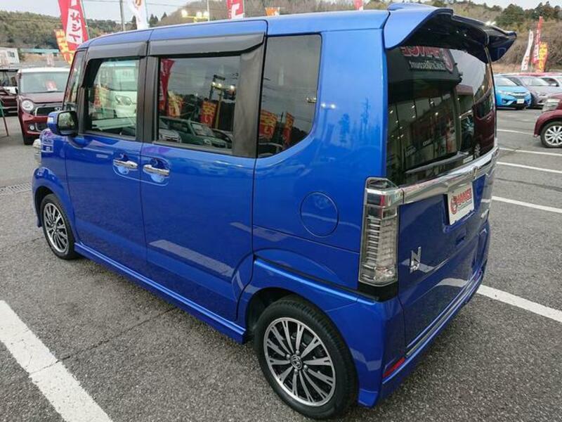 N BOX CUSTOM