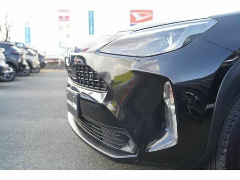YARIS CROSS