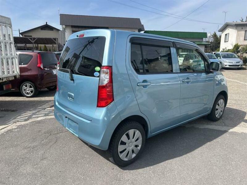 WAGON R