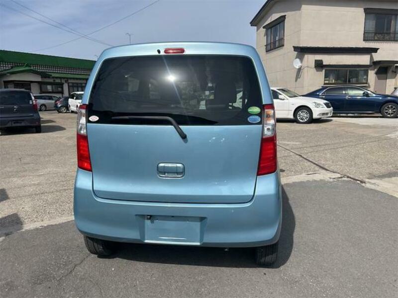 WAGON R