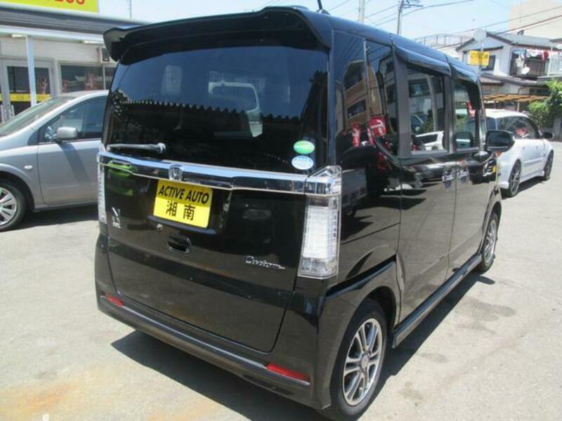 N BOX CUSTOM
