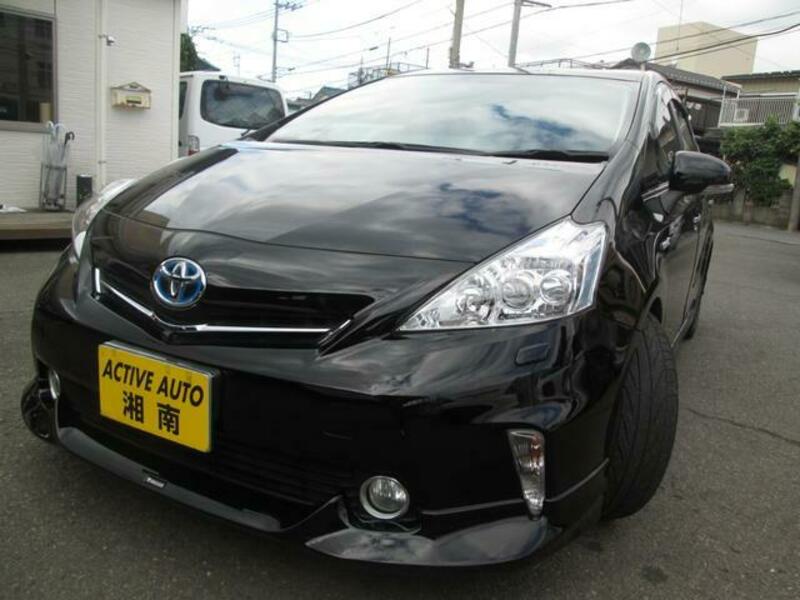 PRIUS ALPHA