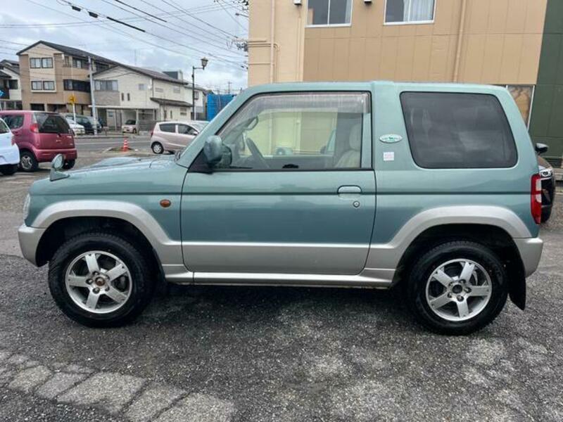 PAJERO MINI