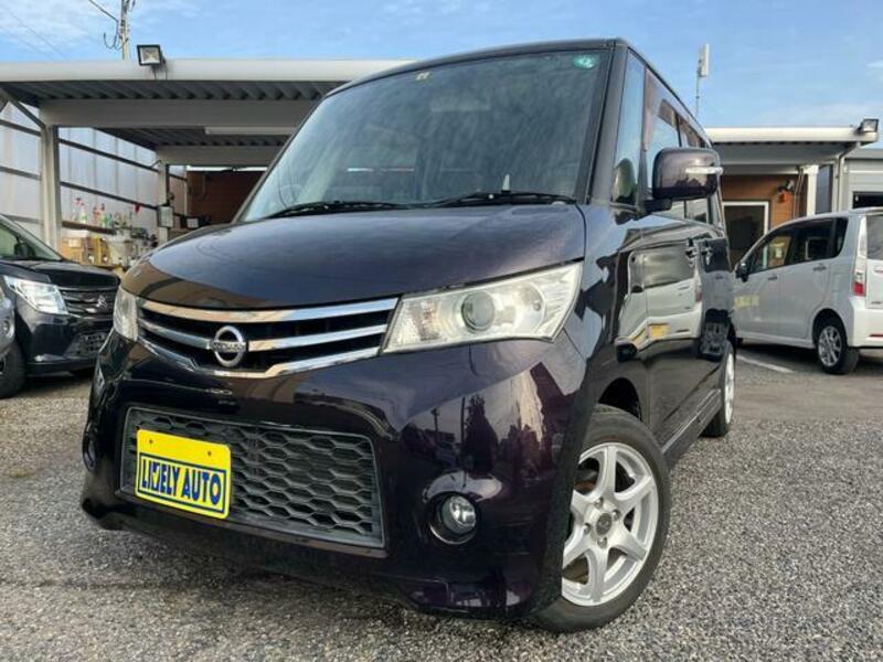 NISSAN ROOX