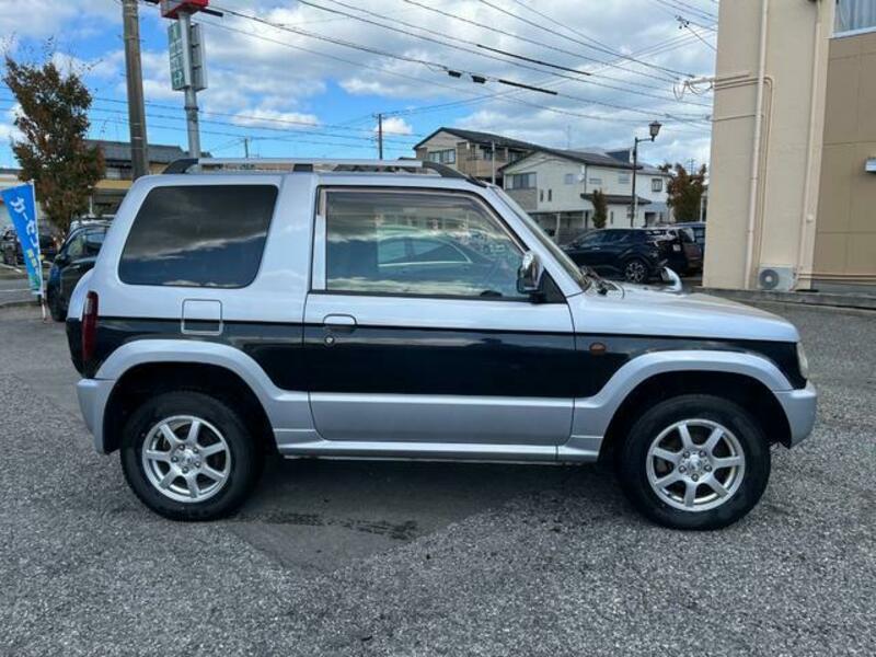 PAJERO MINI