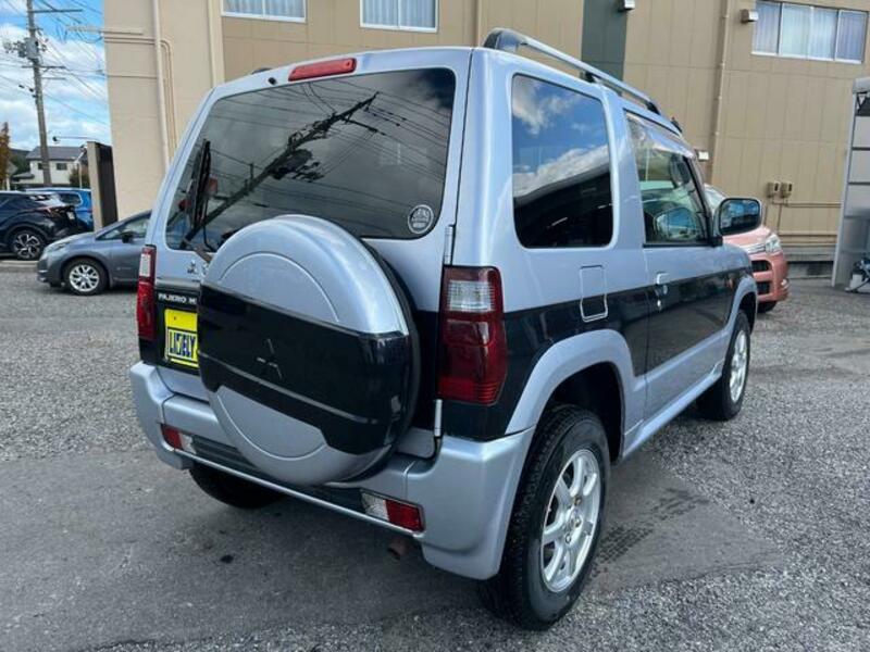 PAJERO MINI