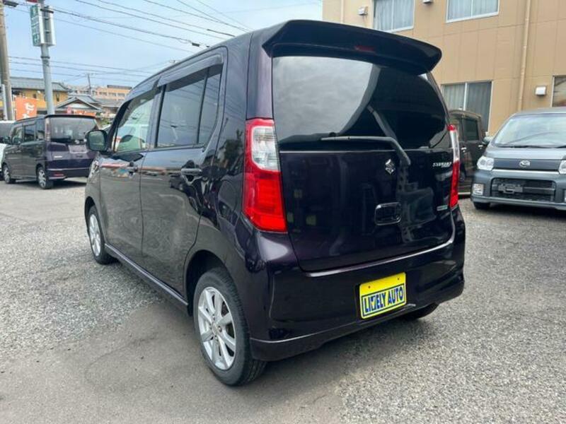 WAGON R