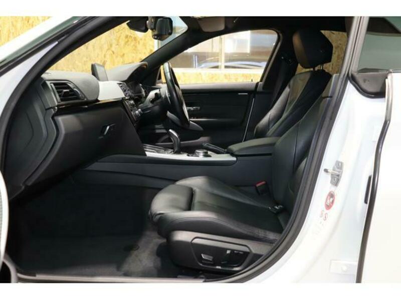 4 SERIES