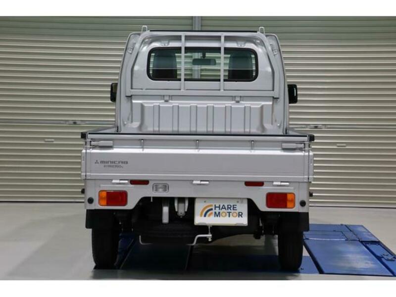 MINICAB TRUCK