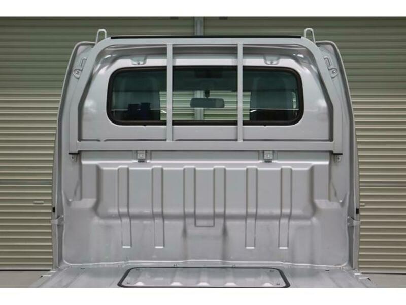 MINICAB TRUCK