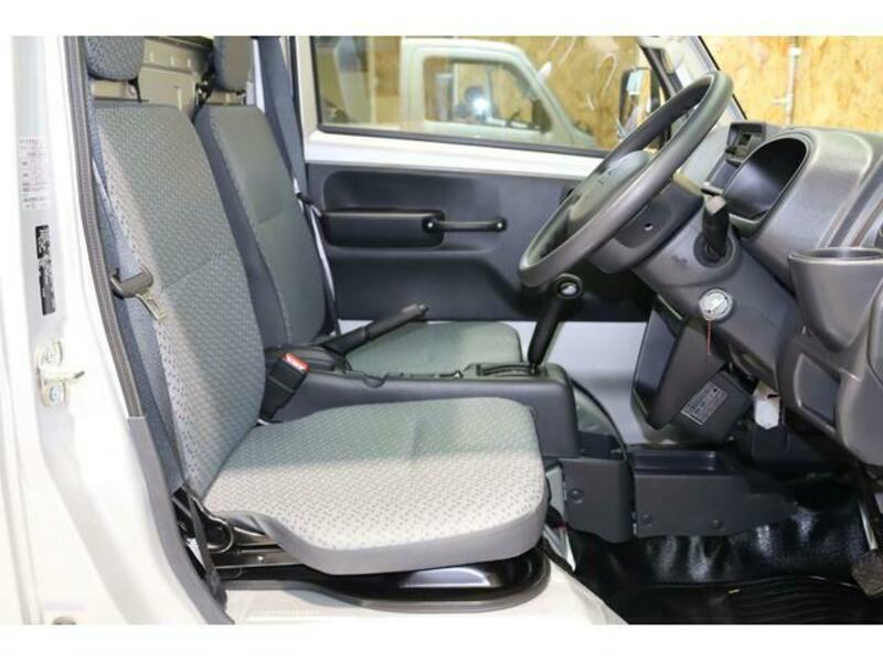 MINICAB TRUCK