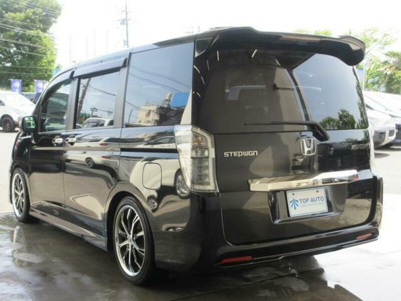 STEPWAGON SPADA