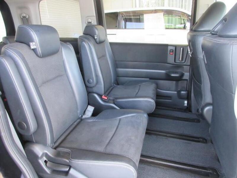 STEPWAGON SPADA