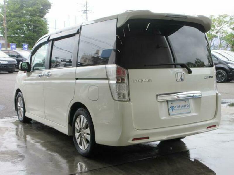 STEPWAGON SPADA