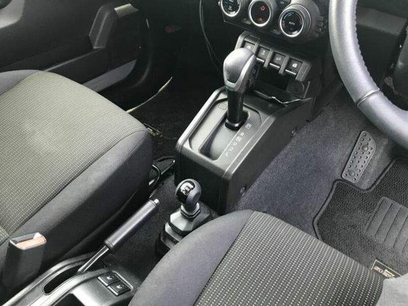 JIMNY SIERRA