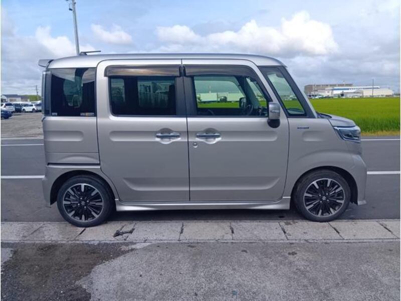 SPACIA CUSTOM
