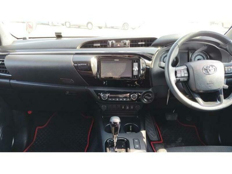 HILUX