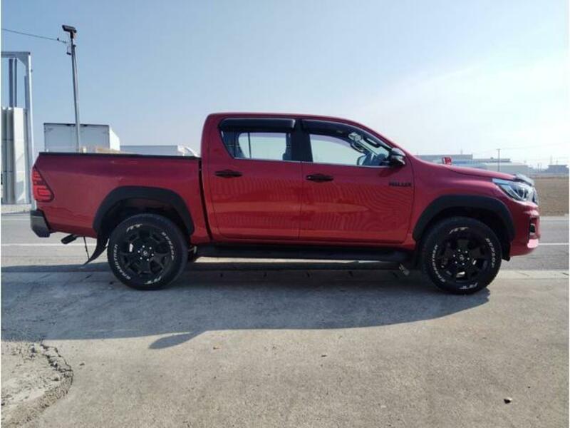 HILUX