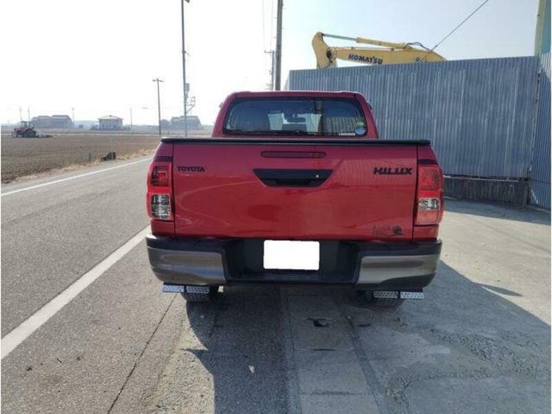 HILUX
