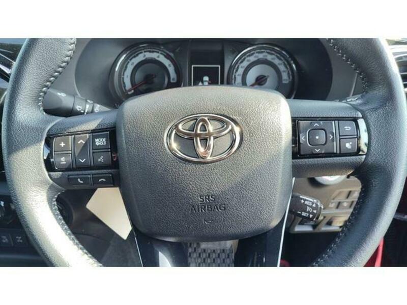 HILUX