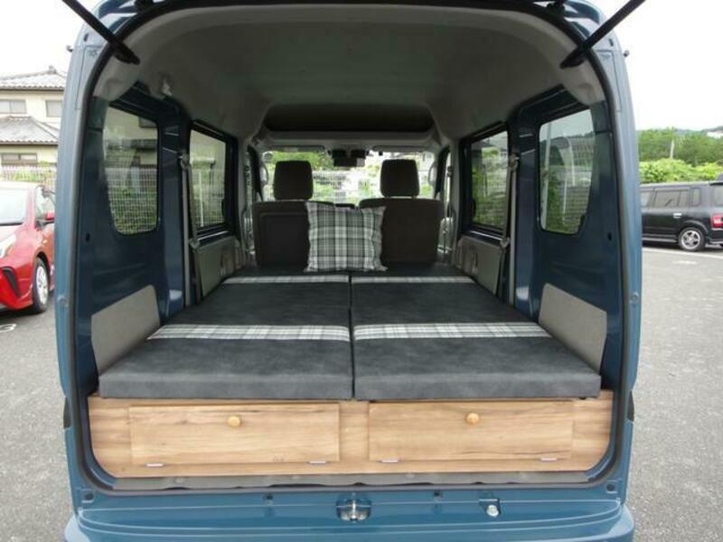 CLIPPER VAN