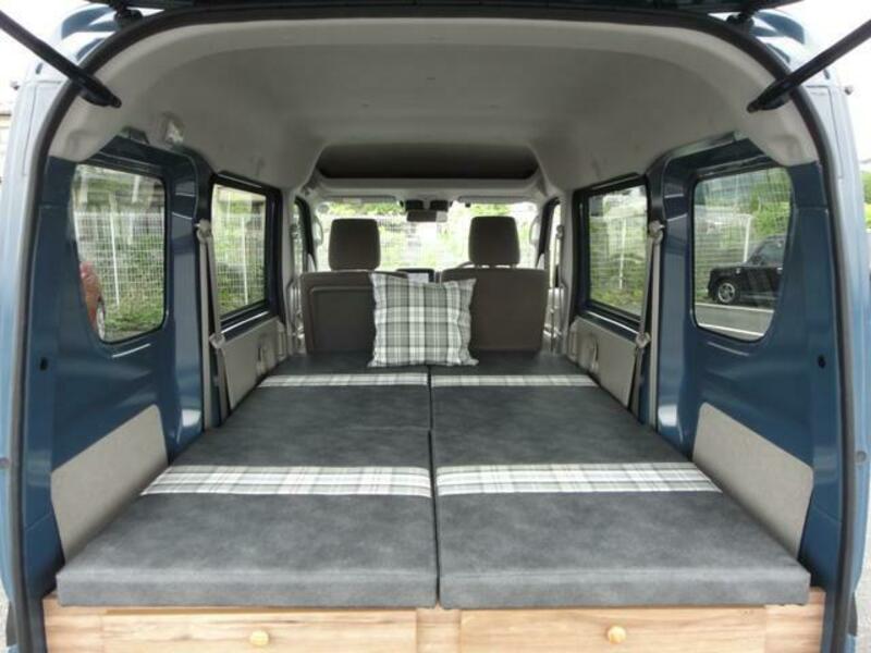 CLIPPER VAN