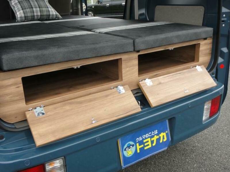 CLIPPER VAN