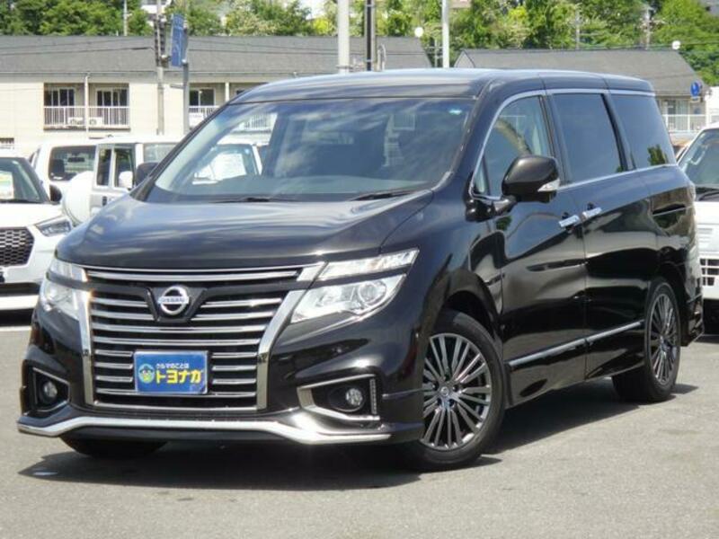 NISSAN ELGRAND