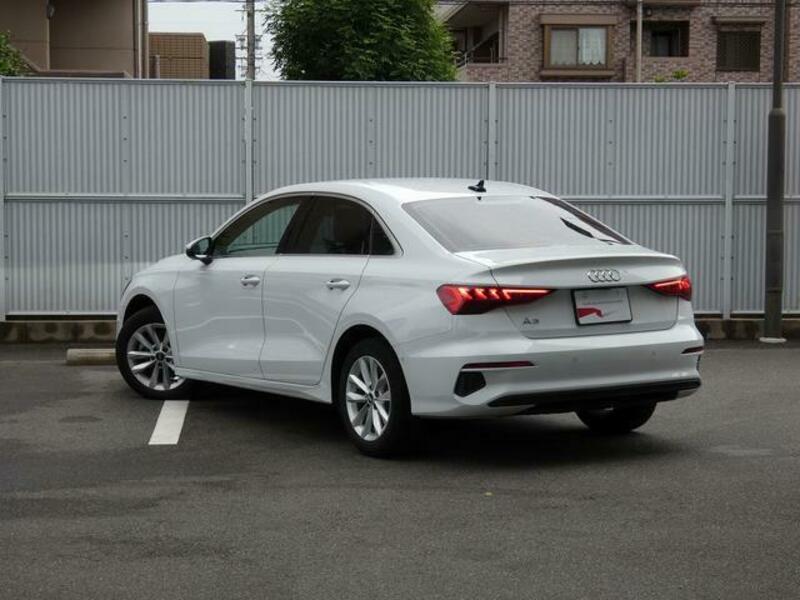 A3 SEDAN