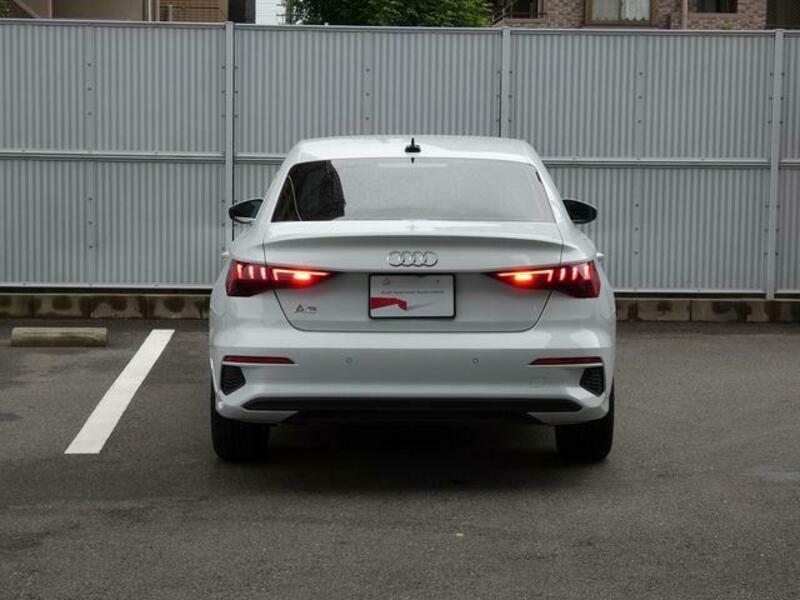 A3 SEDAN