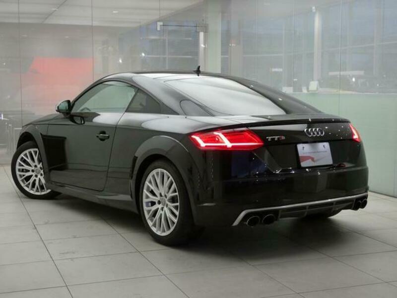 TTS COUPE