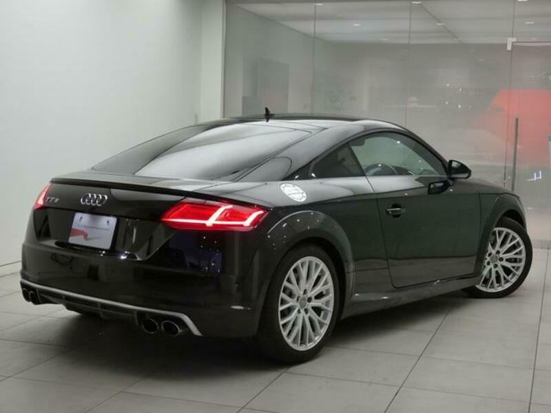 TTS COUPE