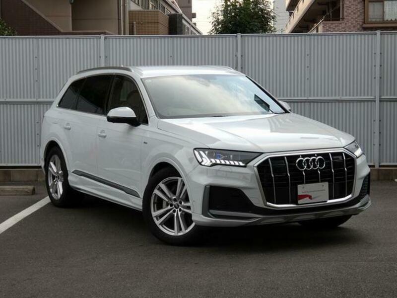 Q7