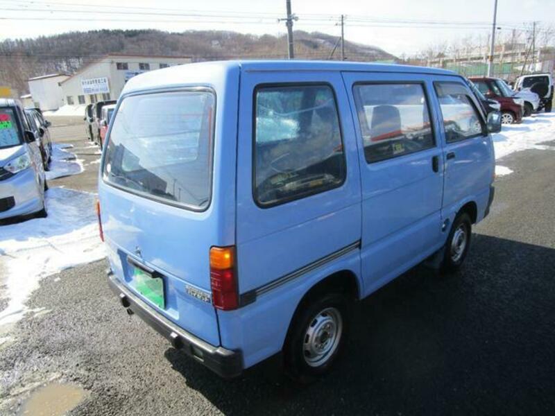 HIJET VAN