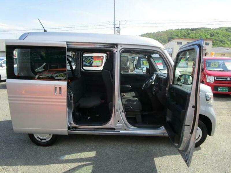 N-VAN