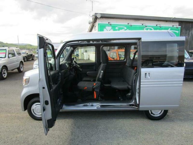 N-VAN